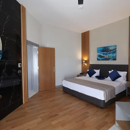 Otel La Quinta By Wyndham 4*