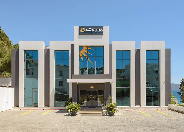 La Quinta By Wyndham Бодрум