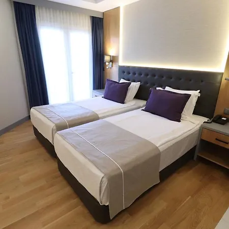 Hotel La Quinta By Wyndham Bodrum