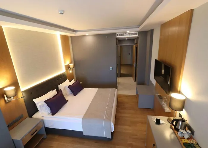 La Quinta By Wyndham Hotel 4*